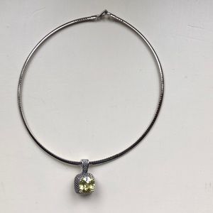 Silver choker with removable charm